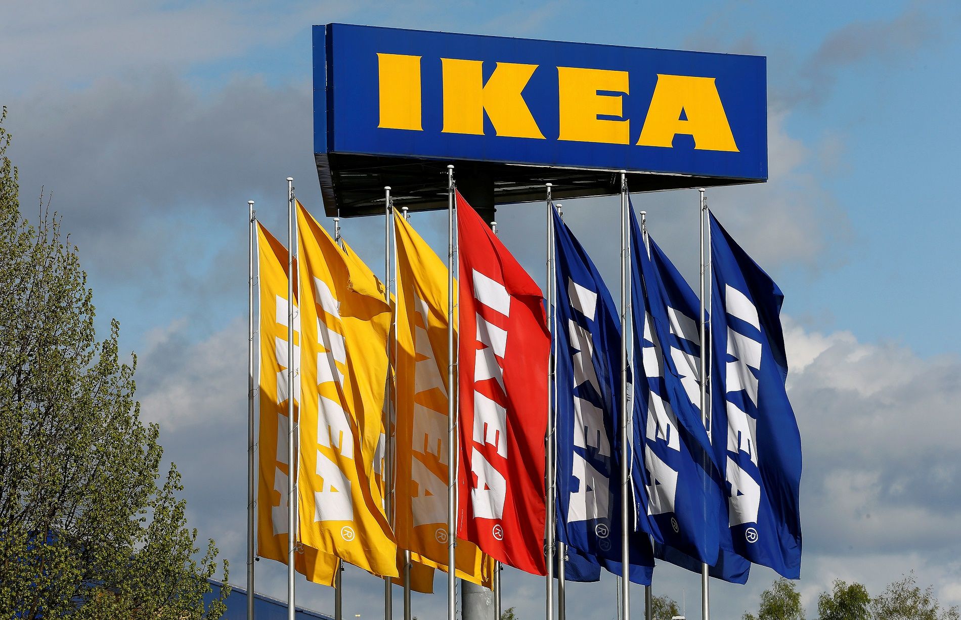 I mobili Ikea rinominati in maniera divertente