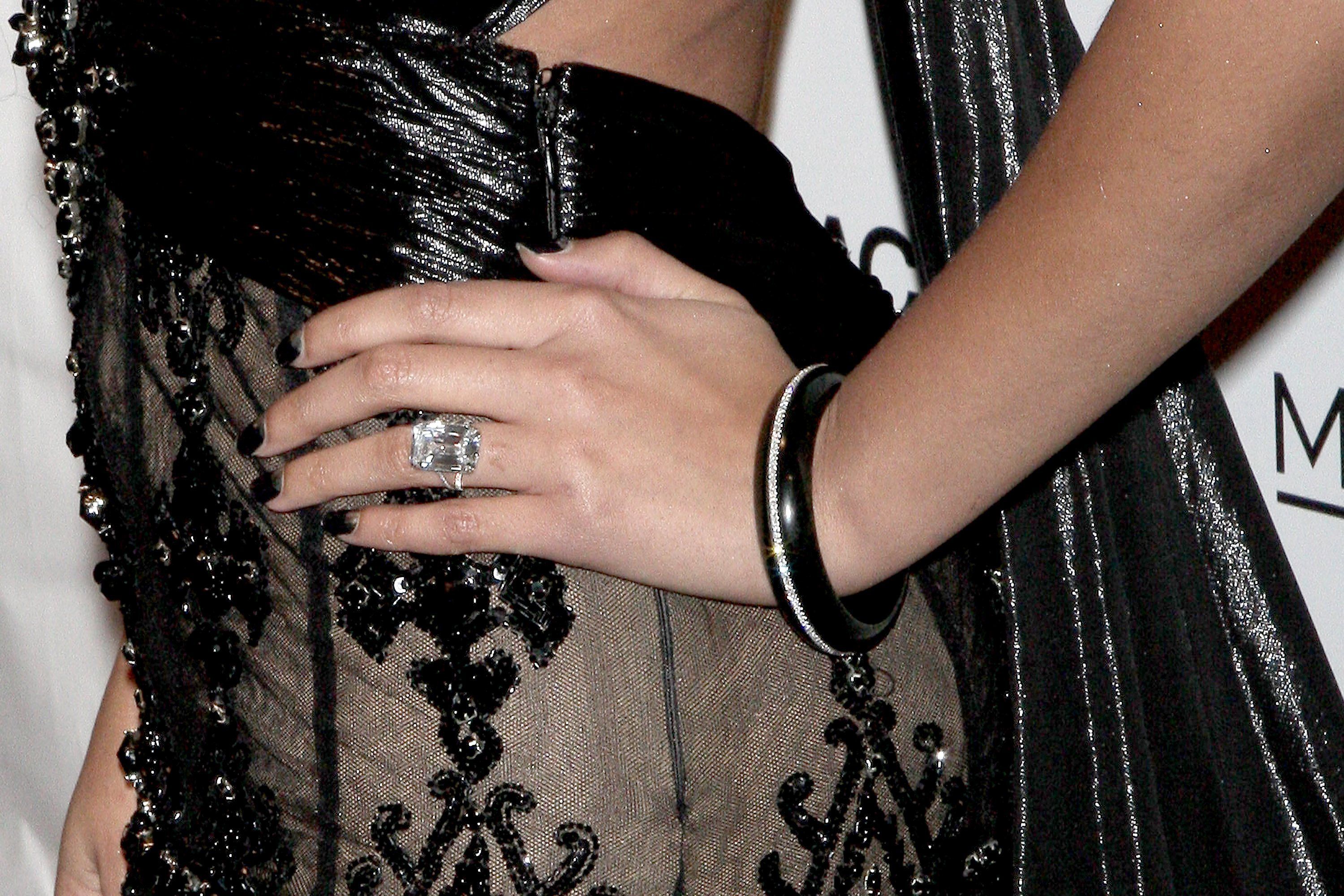 Beyonce Knowles's engagement diamond ring New York Premiere of 'Cadillac Records' at AMC Loews - Arrivals New York City, USA - 01.12.08 Credit: (Mandatory): PNP/ WENN