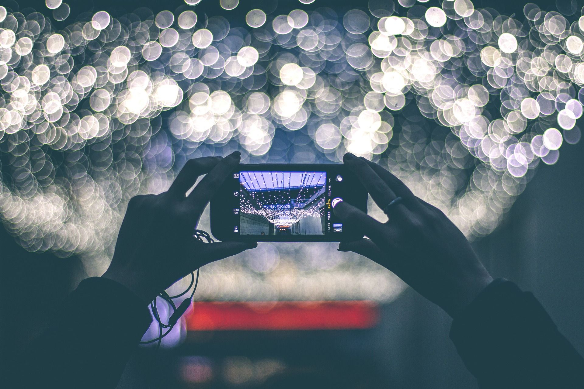 Ti piace far foto con il cellulare? Da oggi puoi guadagnare