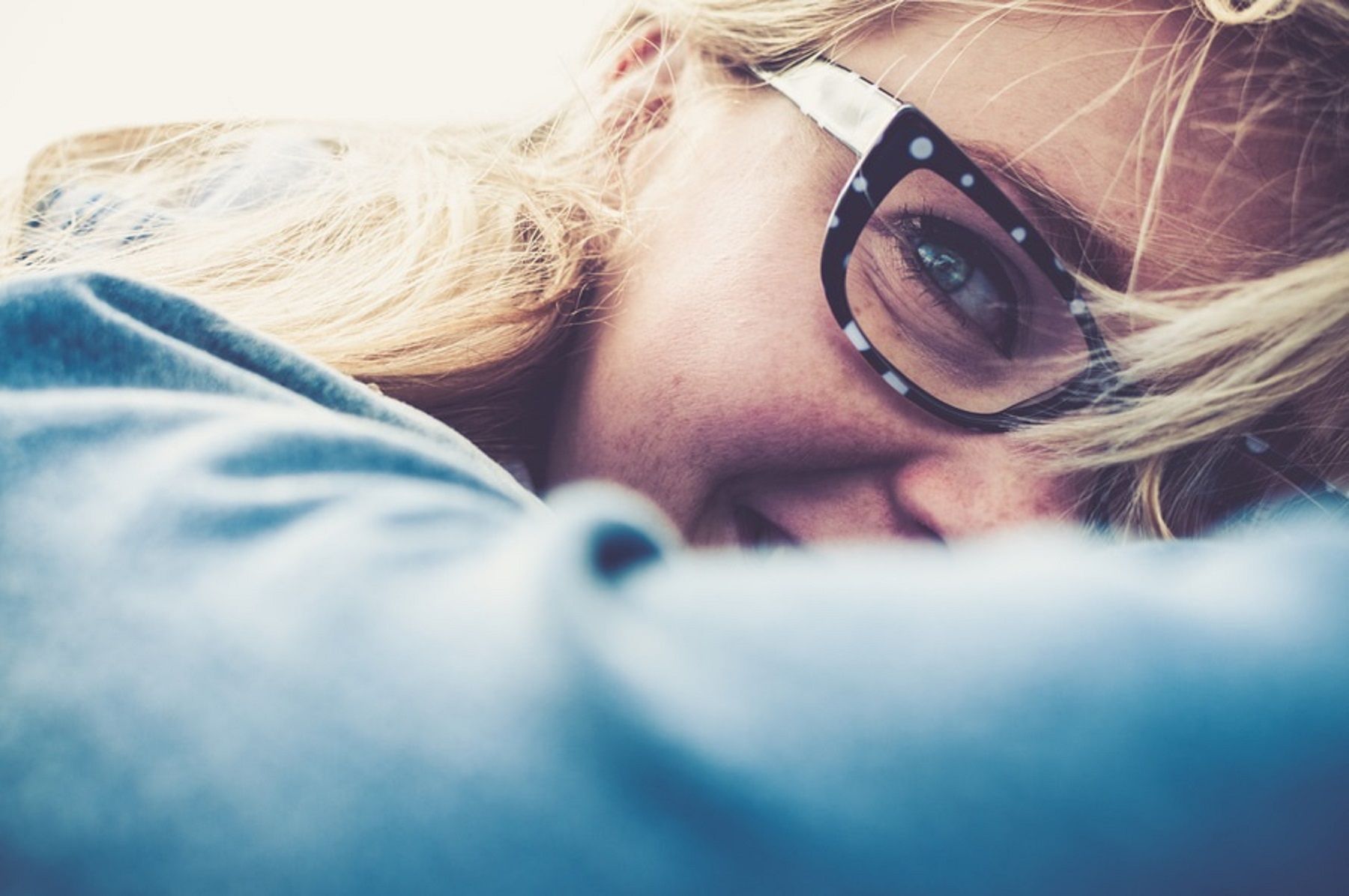 L’acconciatura ideale per ogni tipo d’occhiale