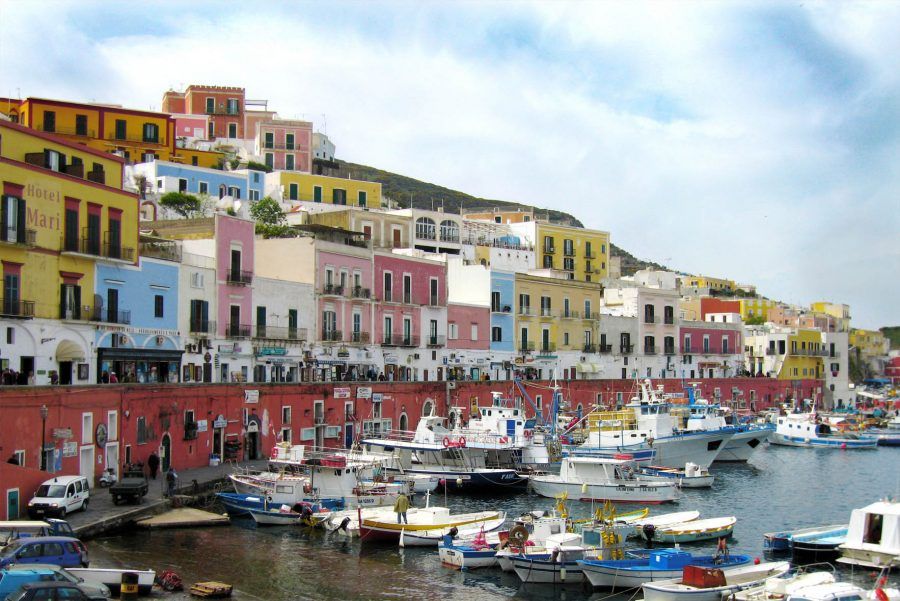 Ponza cosa fare e cosa vedere