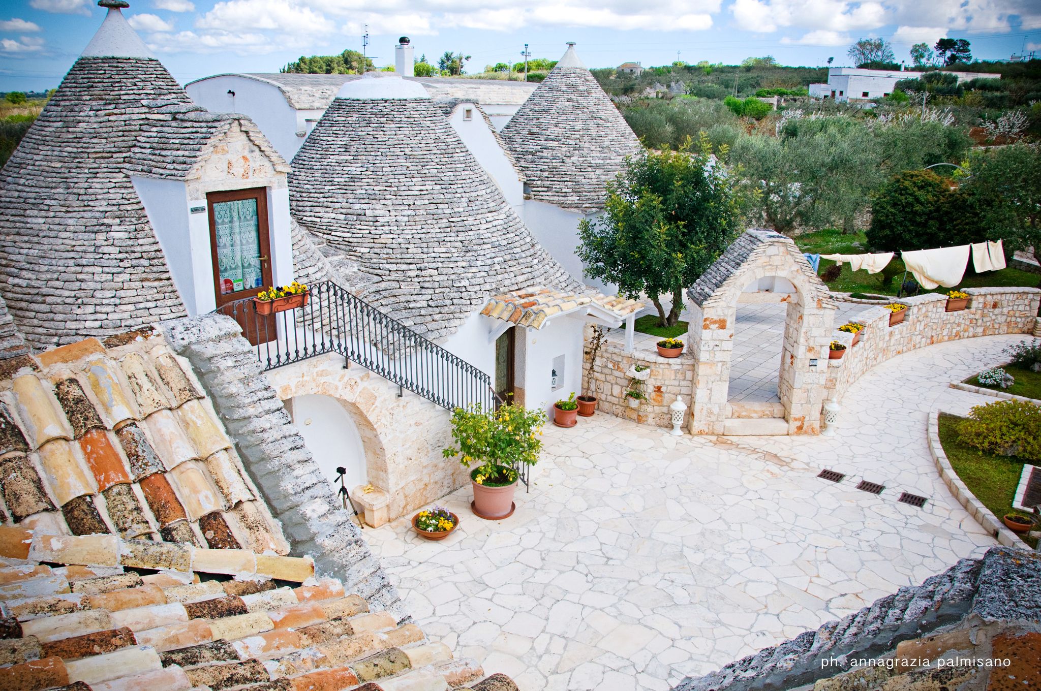 Dormire nei trulli: una vacanza diversa in Puglia
