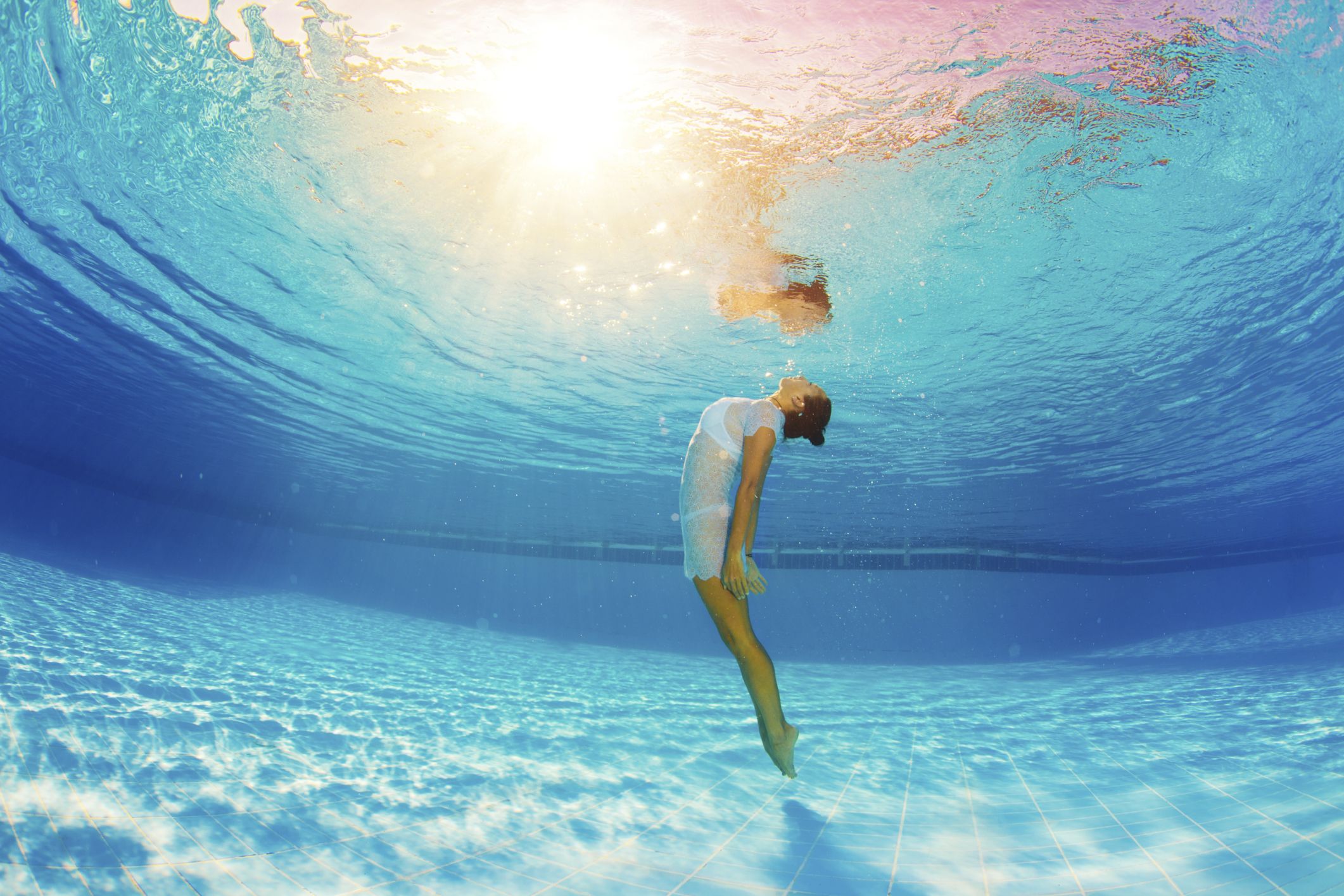 Esercizi aerobici da fare in piscina o al mare