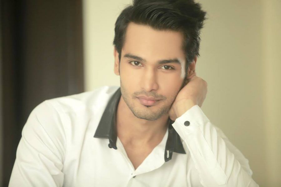 Rohit Khandelwal attore e modello