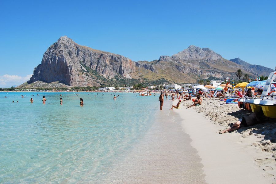 le 15 pi\ belle spiagge d-Italia per Legambiente