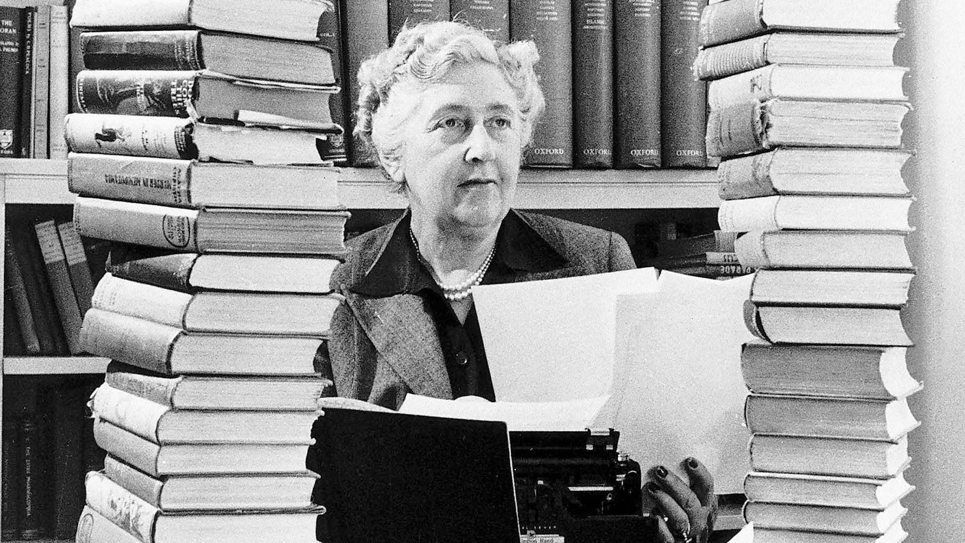Le 10 frasi più belle di Agatha Christie