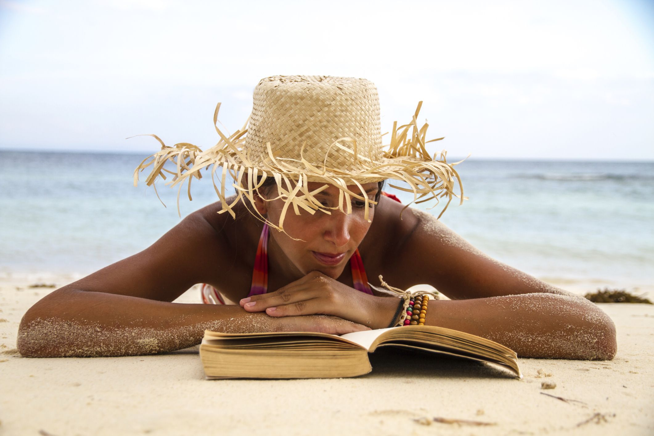Quale genere di libri dovresti leggere in spiaggia