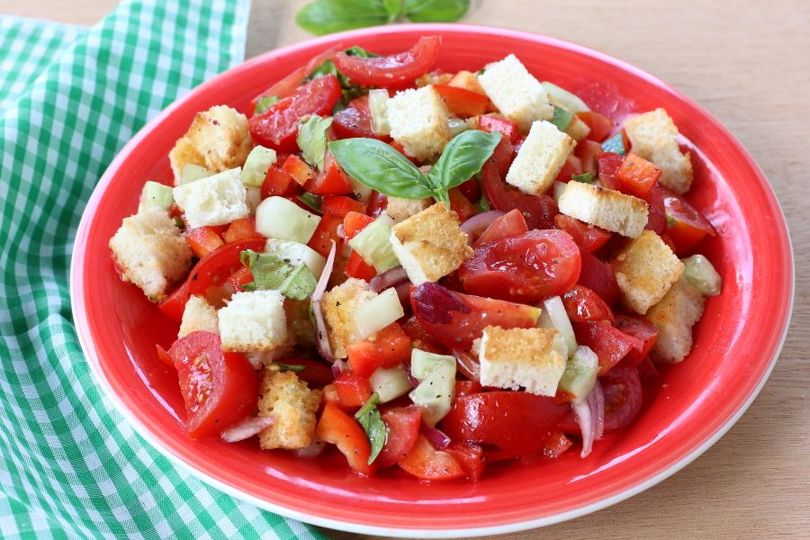 La ricetta della panzanella