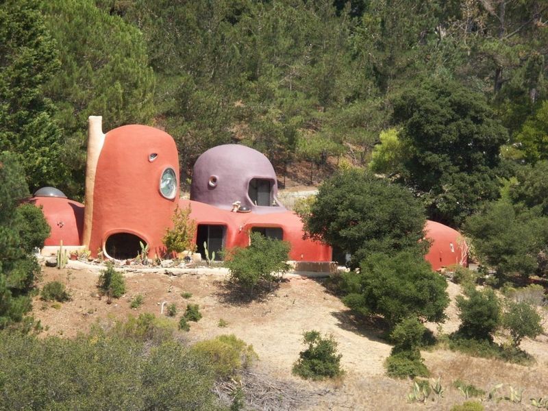 Flintstone House