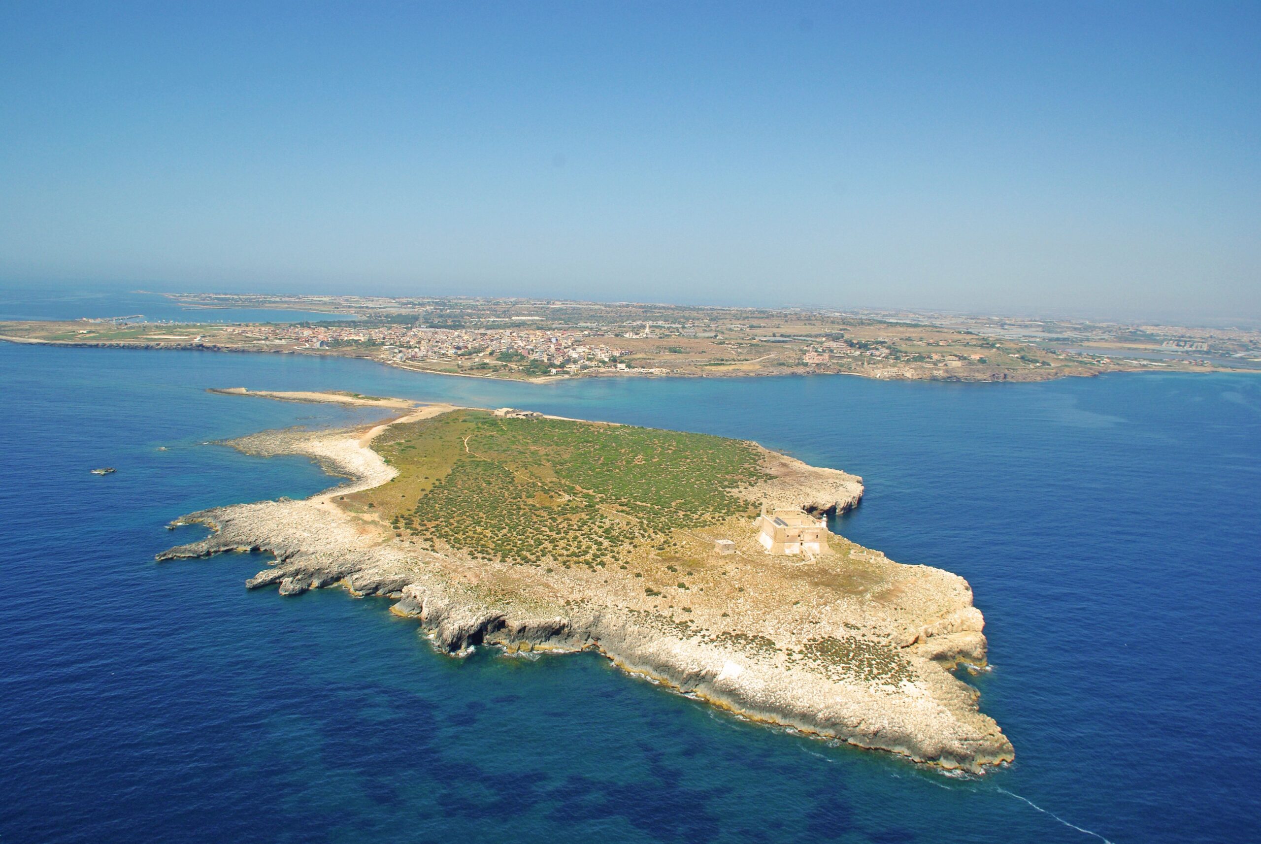Le isole italiane meno abitate da visitare