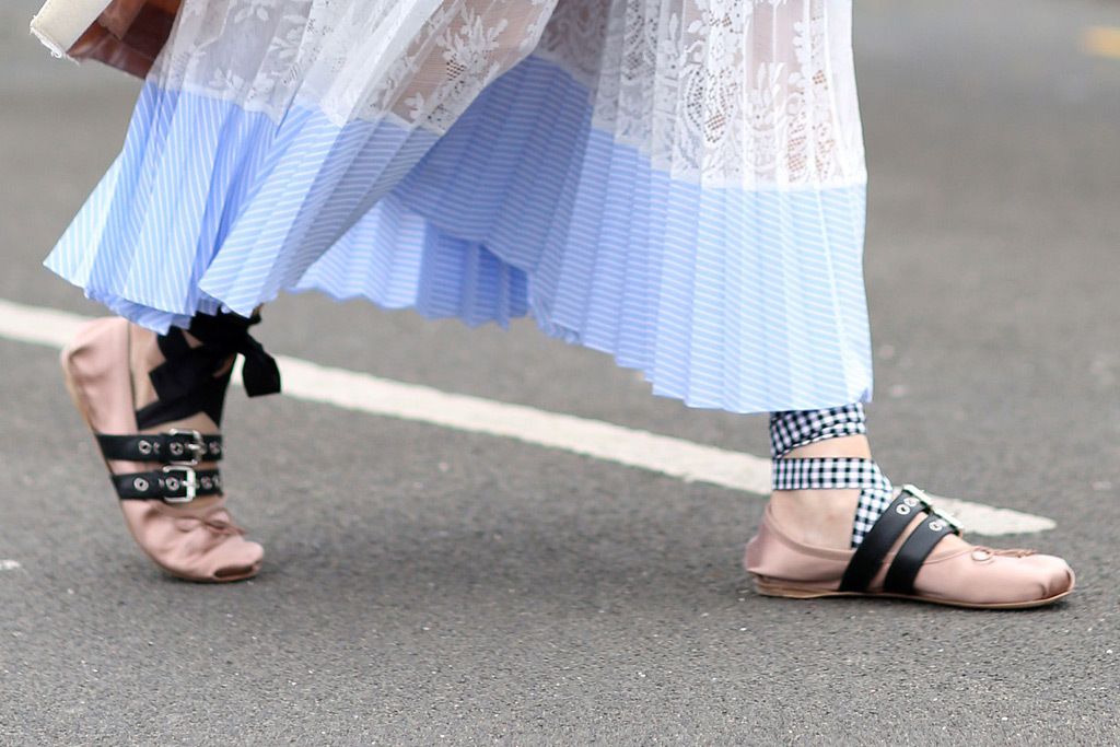 Scarpe senza tacco ma chic anche per cerimonie e serate eleganti