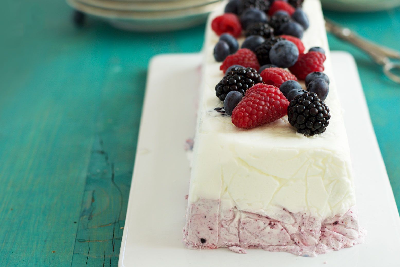 Semifreddo ai frutti di bosco