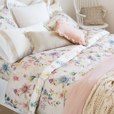 COPRIPIUMINO STAMPA FLOREALE MULTICOLORE - per un letto 150/160cm / 240 x 220 cm, prezzo 69,99 euro