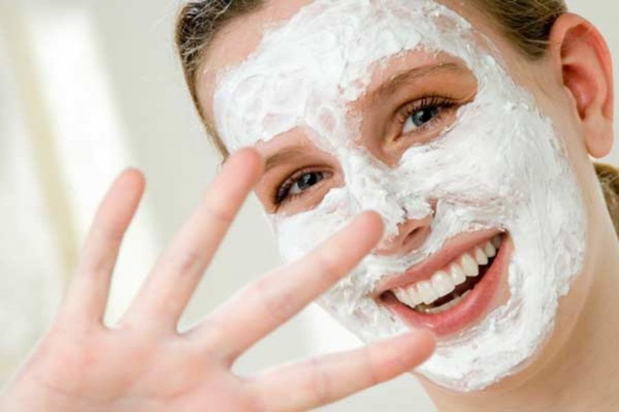 Maschera viso allo yogurt