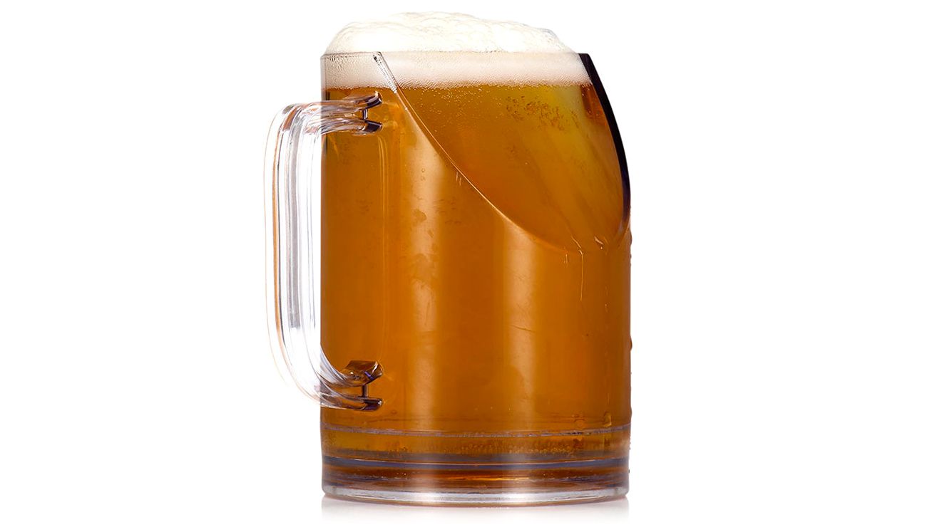 Il boccale di birra perfetto per guardare la tv