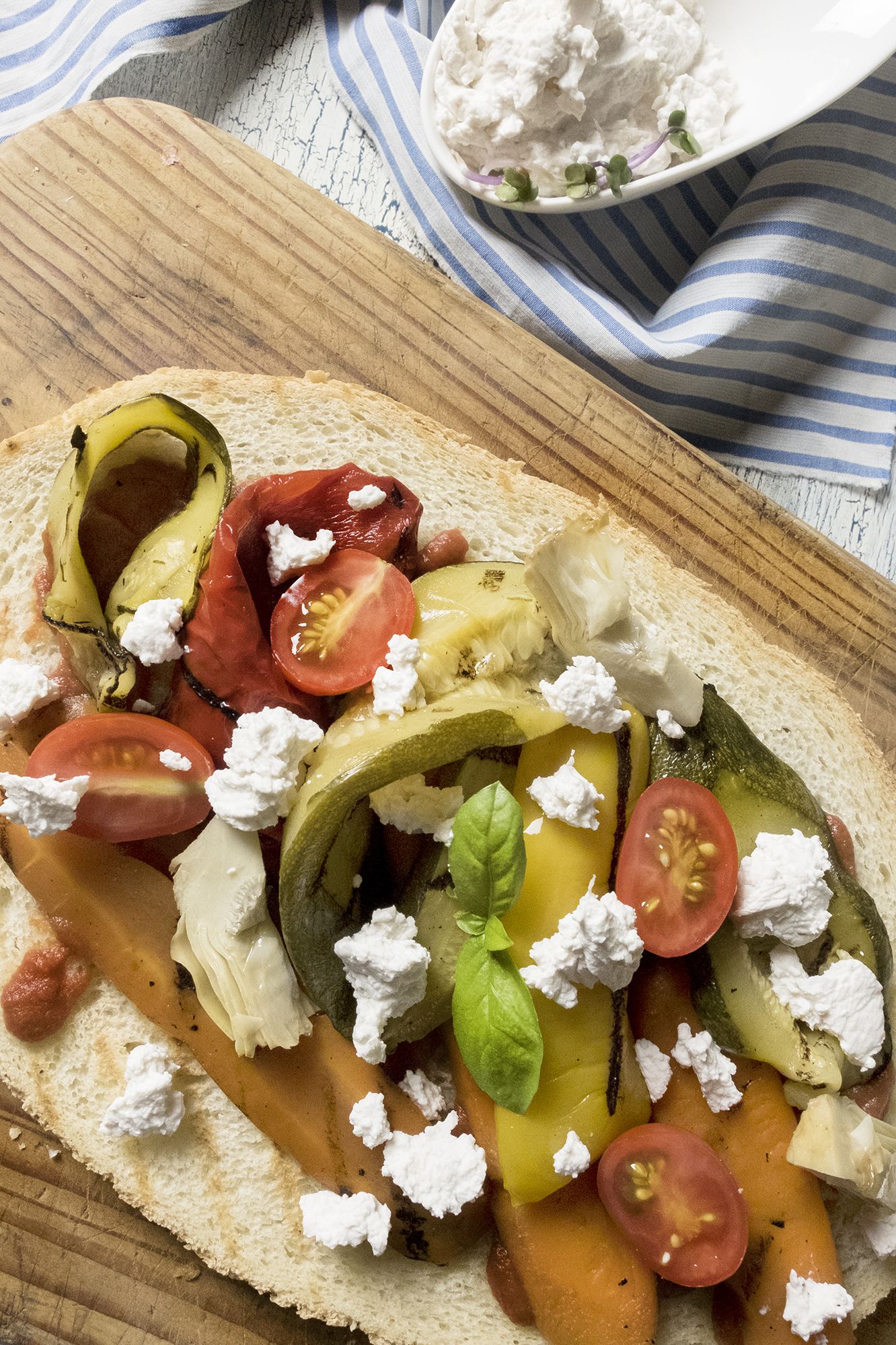 bruschettone verdure e ricotta di mandorle 2 copia