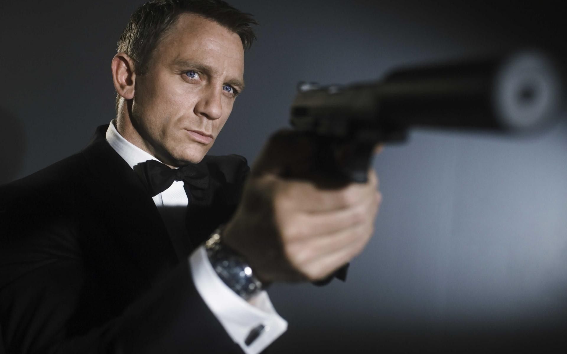 Daniel Craig commenta i possibili nuovi James Bond in un video tutto da ridere