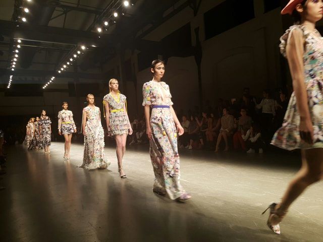Piccione.Piccione a Milano Moda Donna primavera-estate 2017