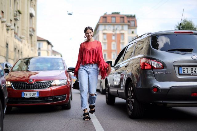 Milano Fashion Week primavera-estate 2017, street style: Zina Charkoplia