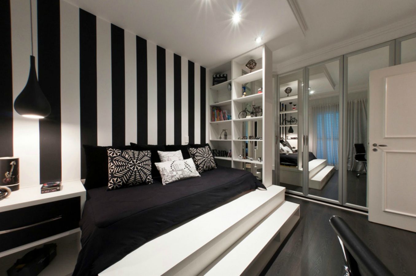 6-black-white-bedroom-platform-bed