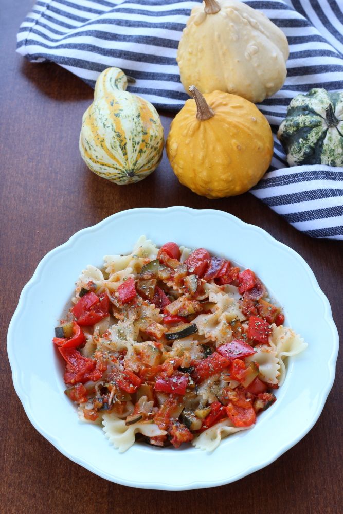 Farfalle con ragù di verdure