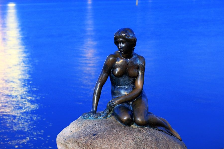 La statua della Sirenetta