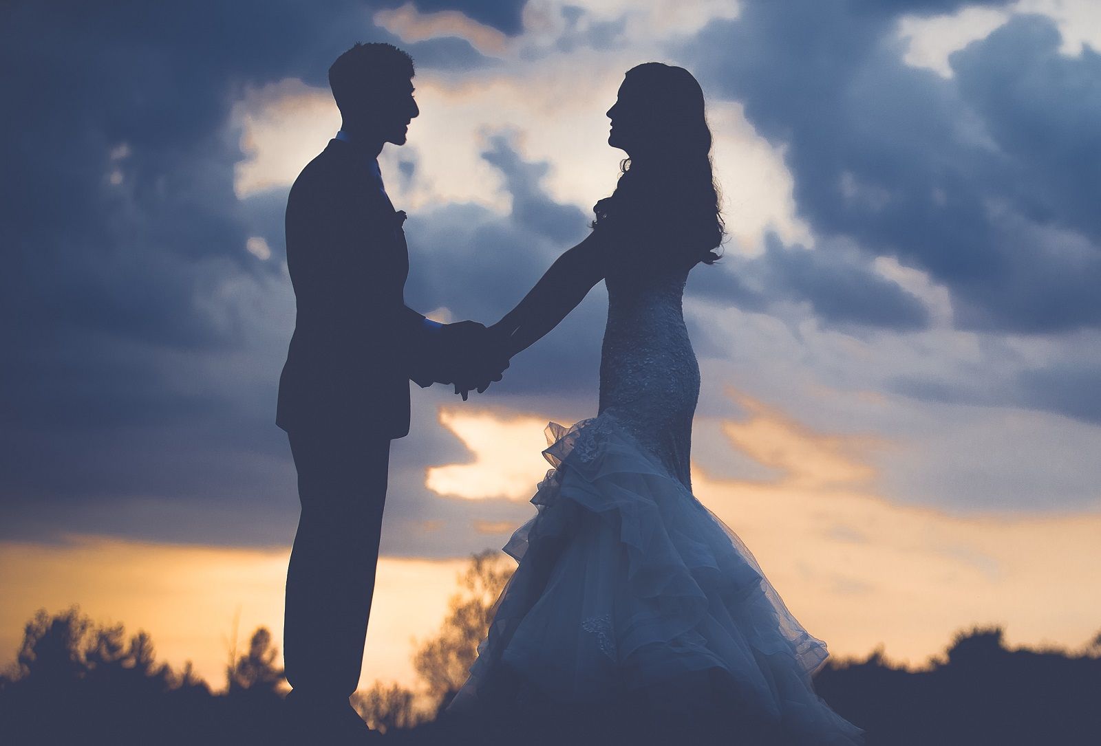 Perché la sposa deve indossare qualcosa di blu?