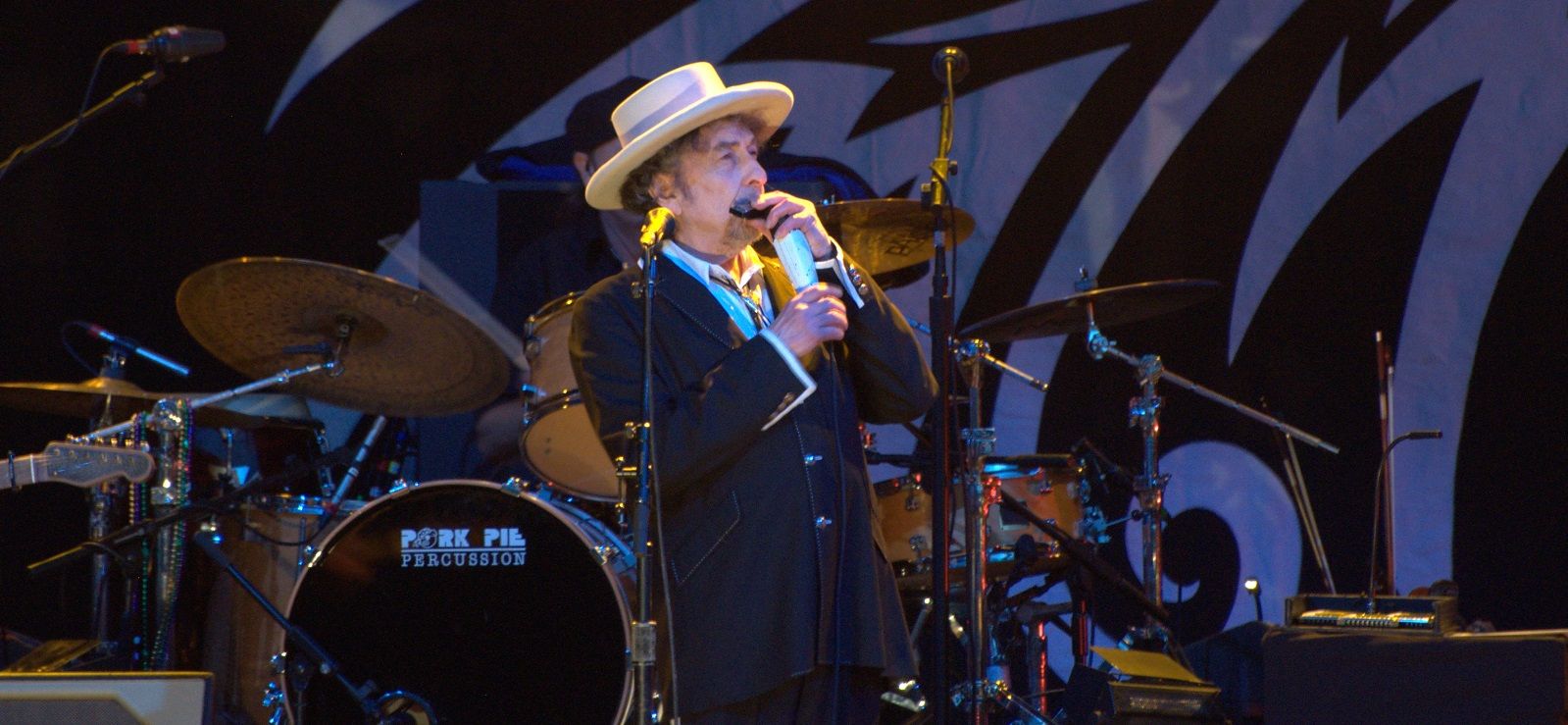 Bob Dylan e tutti gli altri Premi Nobel 2016