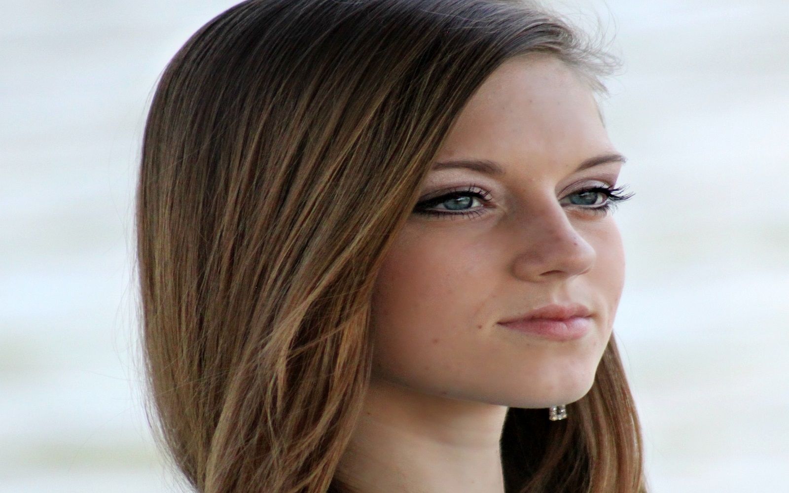 Si possono fare i colpi di sole sui capelli scuri?