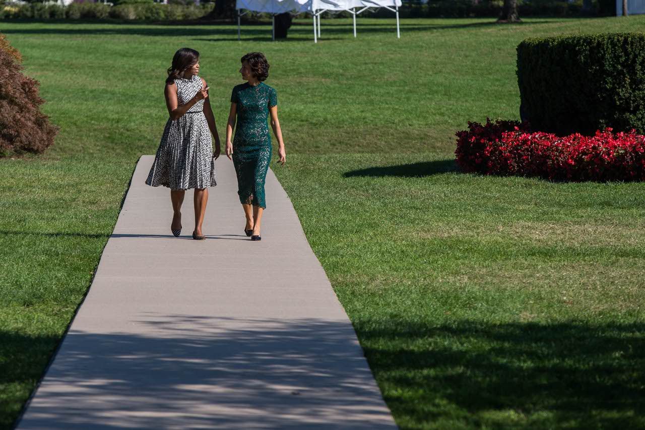 Agnese Renzi e Michelle Obama: chi vince la gara di stile?