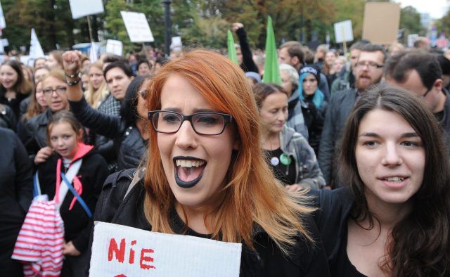 La protesta contro la legge sull'aborto