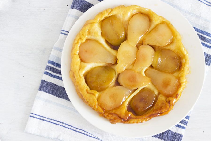 Tarte tatin di pere, mele e cannella.