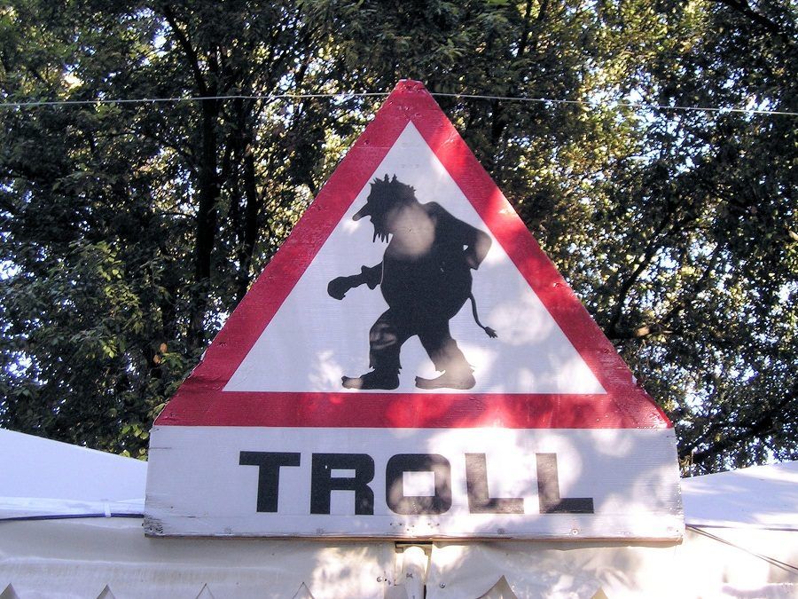 Evitate di essere scambiati per troll su Facebook