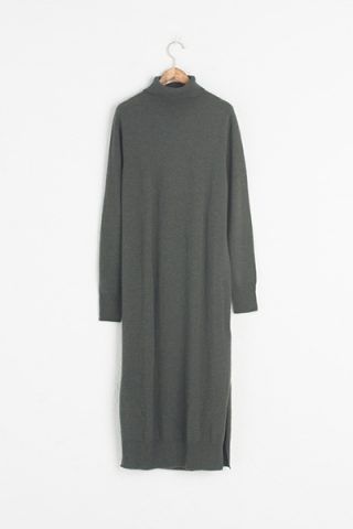 Olive Clothing 156 €