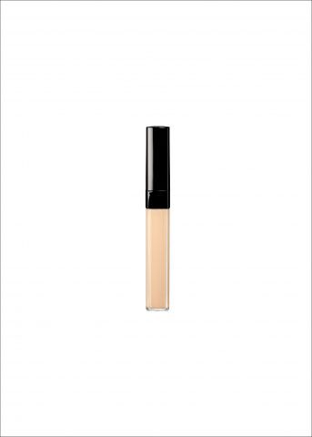 Correcteur Perfection di Chanel è un correttore a lunga tenuta per i segni di stanchezza.
