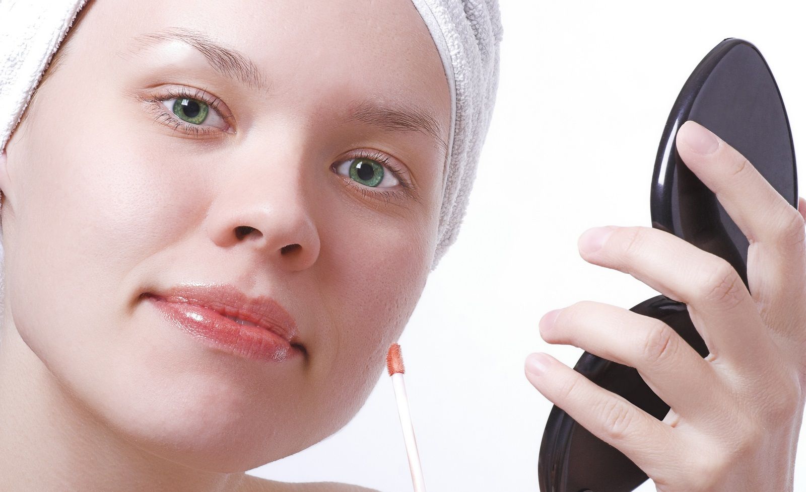 Come asciugare i capelli senza phon anche d’inverno