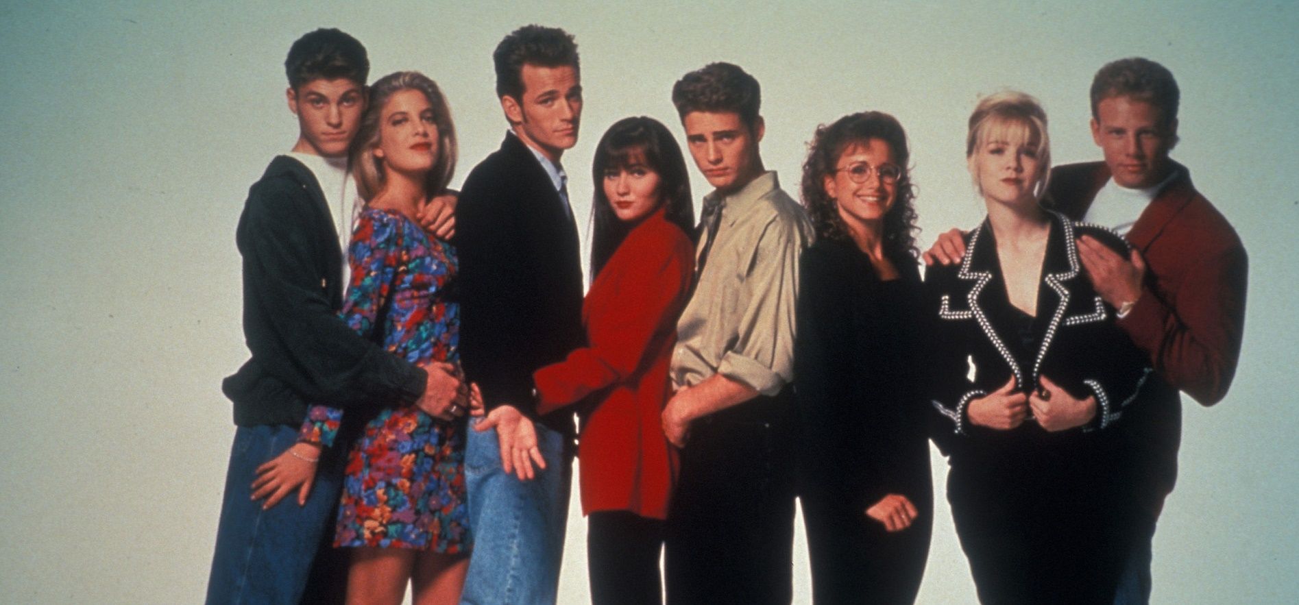 Il cast di Beverly Hills 90210 insieme per sostenere Shannen Doherty