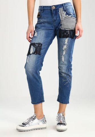 Desigual 82€