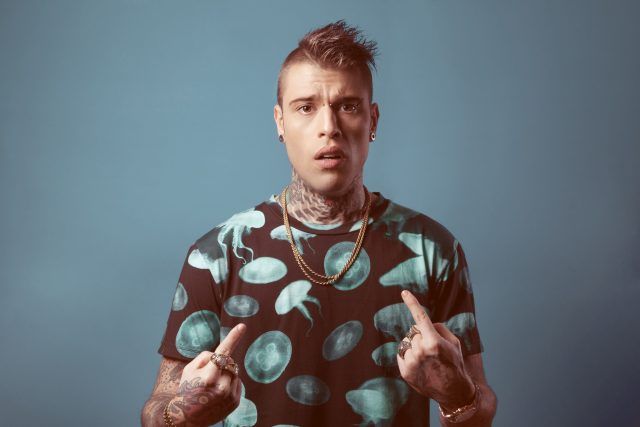 Fedez, via Facebook, ha scritto: