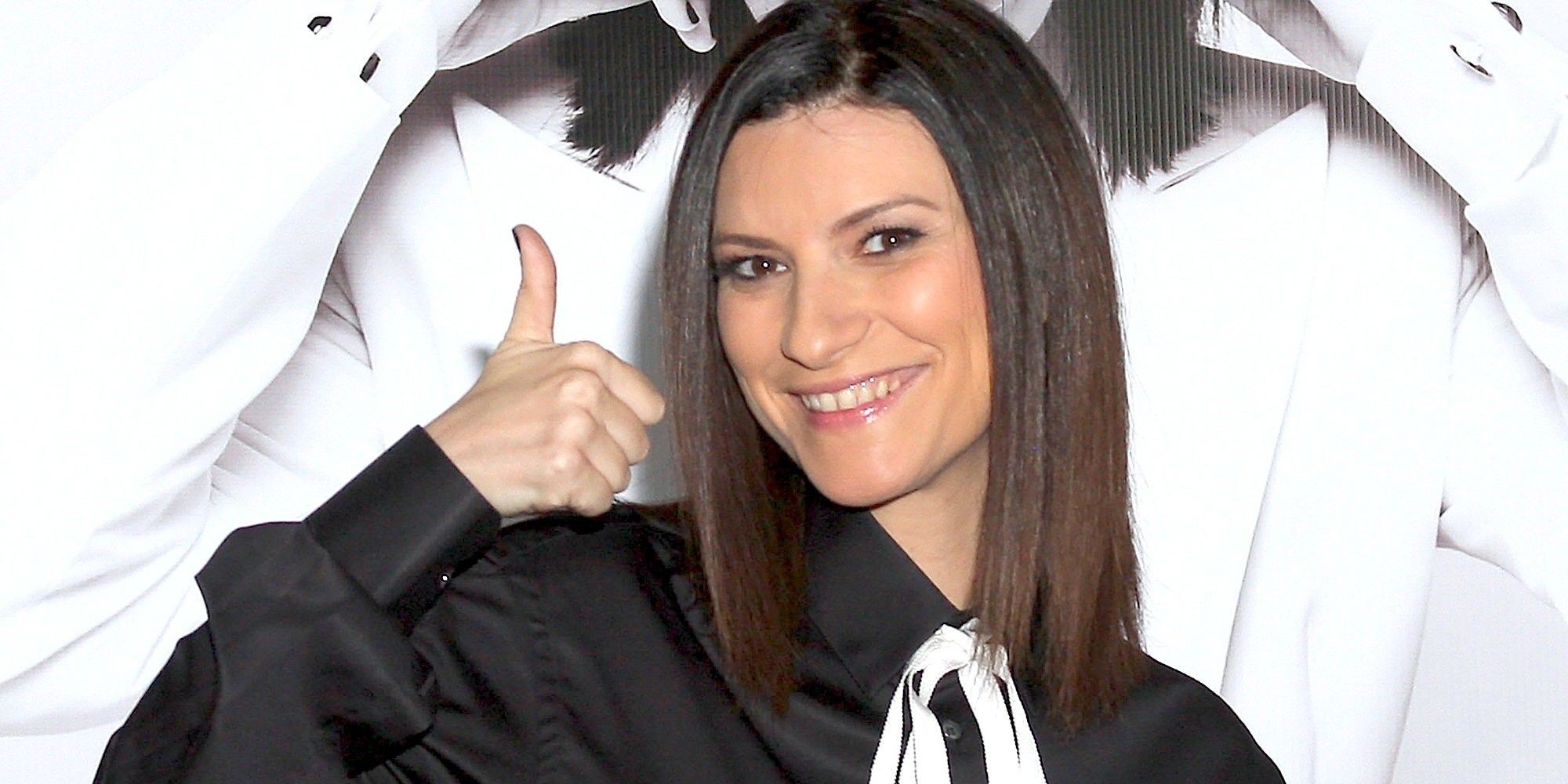 Vi piace il nuovo taglio di capelli di Laura Pausini?