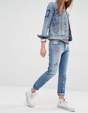 Levi's 130€
