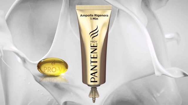 Ampolle Rigenera 1 Minuto di Pantene ripara i danni dei capelli.