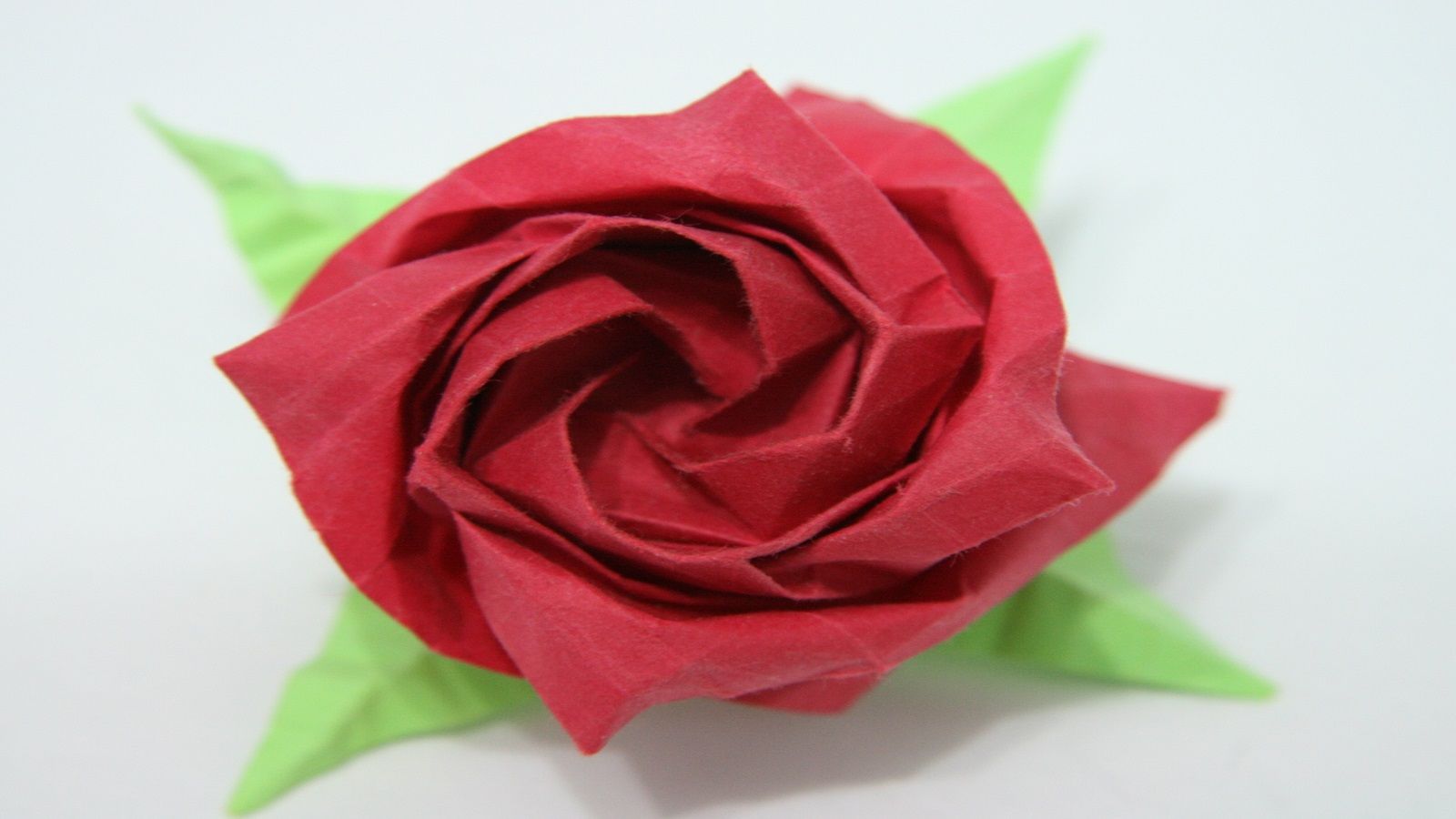 Come fare l’origami della rosa