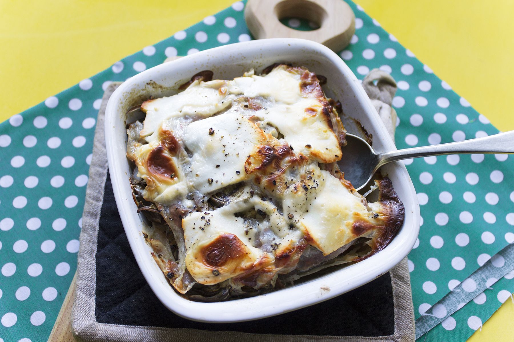 Pasticcio di carciofi con formaggio e pancetta