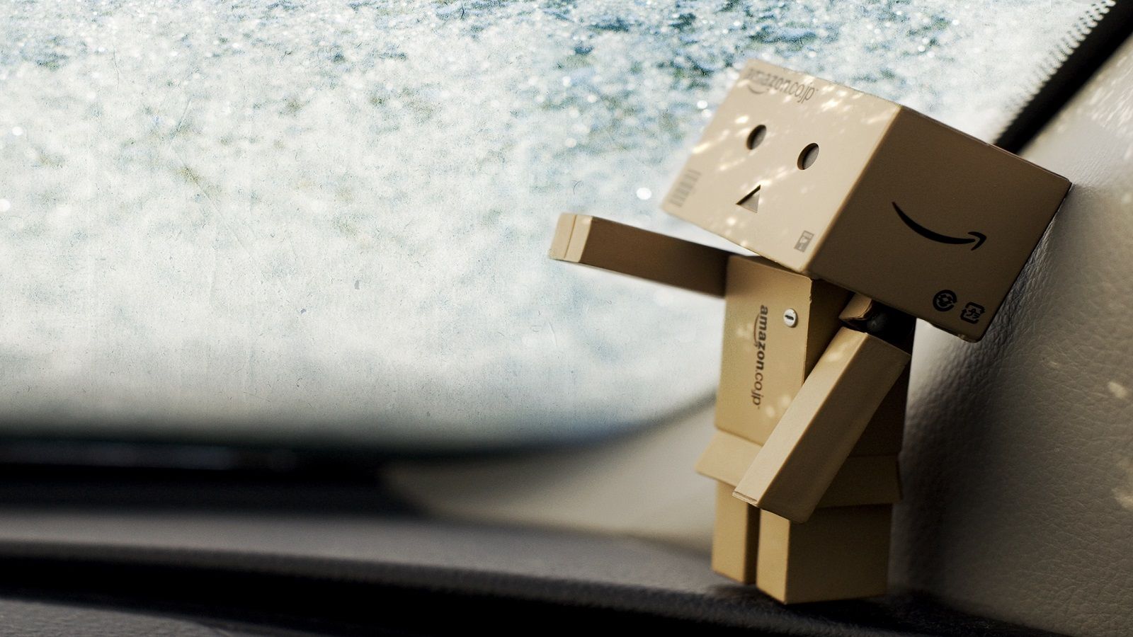 Come sbrinare velocemente il parabrezza dell’auto