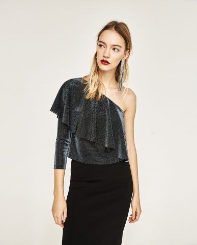 TOP ASIMMETRICO VOLANT DETTAGLIO 19,95 EUR