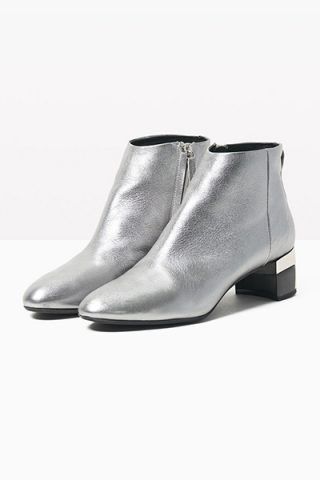 Max&Co. 249 €