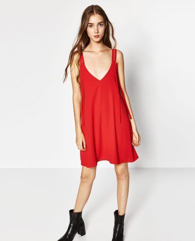 Abito doppia bretella Zara €25,95