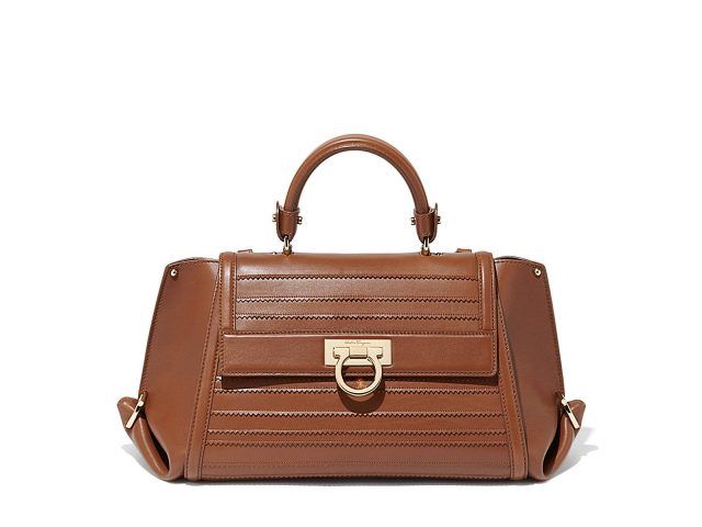 -Borsa Sofia media in vitello Salvatore Ferragamo €1,890