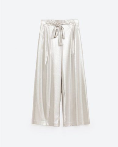 Pantaloni morbidi metal Zara €9,99